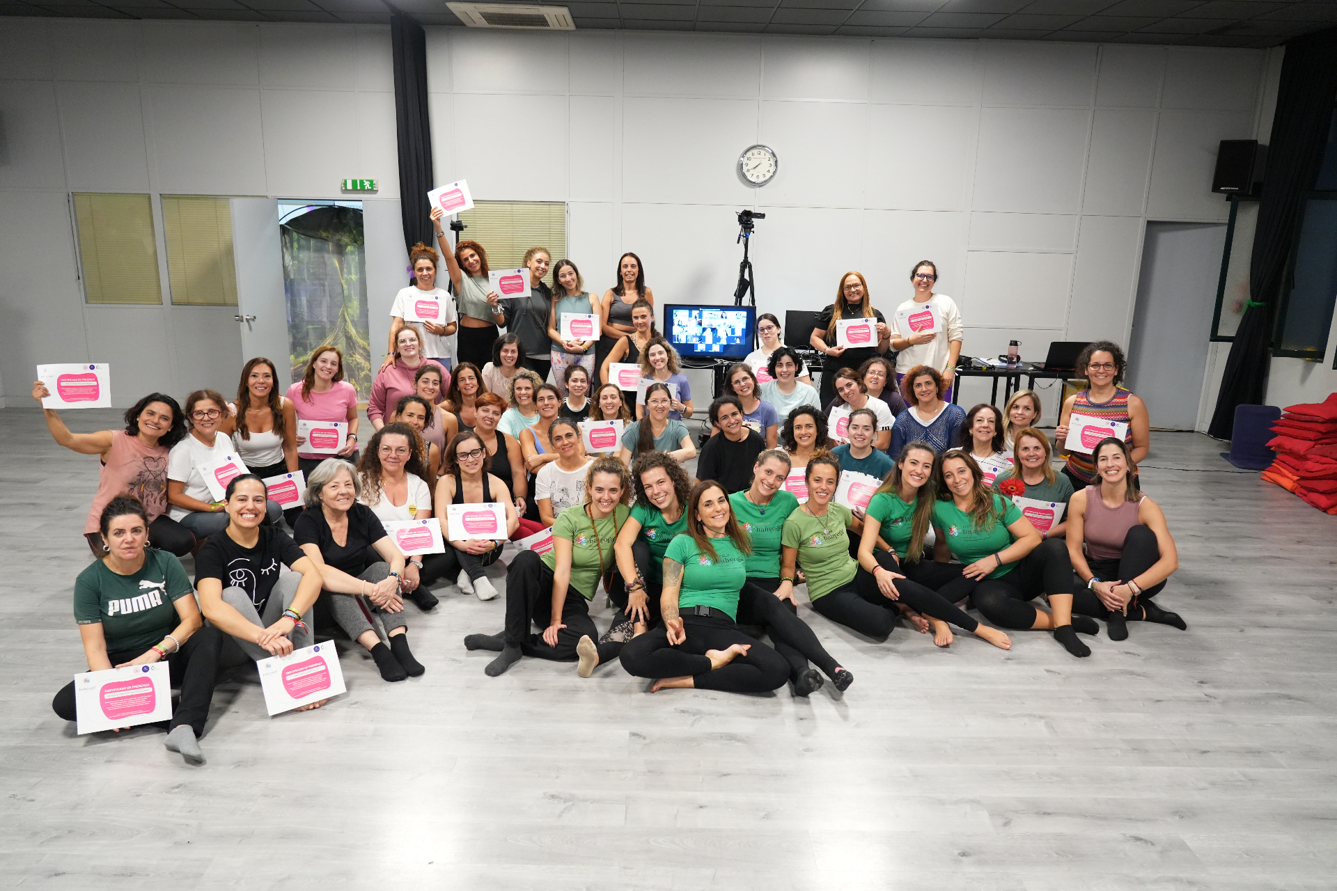Formandas certificadas da Escola Babyoga Portugal